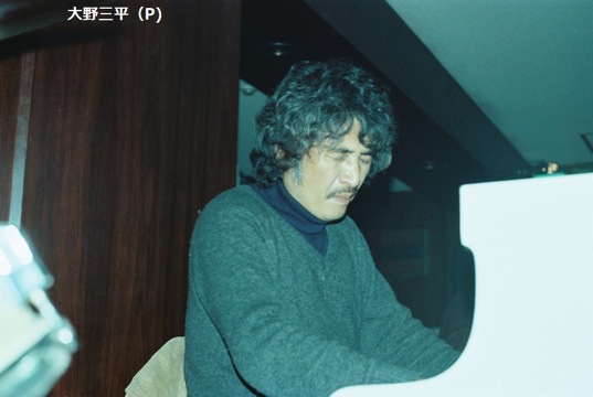 六本木店内 | アルバトロス 赤坂のジャズバー JAZZ BAR