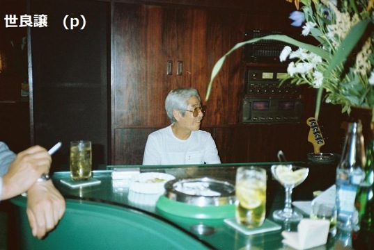 六本木店内 | アルバトロス 赤坂のジャズバー JAZZ BAR